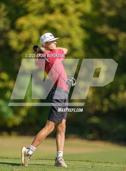 Thumbnail 2 in Bear Creek Fall Preview photogallery.