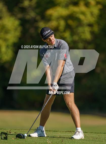 Thumbnail 3 in Bear Creek Fall Preview photogallery.