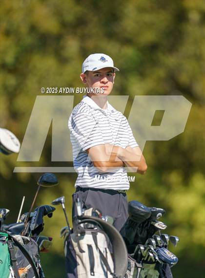 Thumbnail 2 in Bear Creek Fall Preview photogallery.