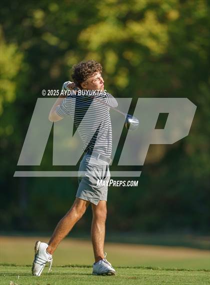 Thumbnail 3 in Bear Creek Fall Preview photogallery.