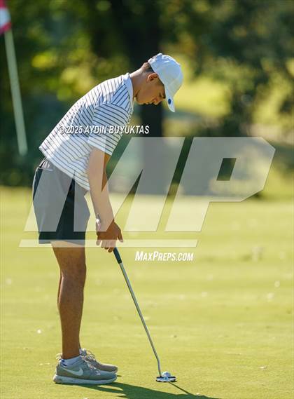 Thumbnail 2 in Bear Creek Fall Preview photogallery.