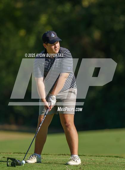 Thumbnail 2 in Bear Creek Fall Preview photogallery.