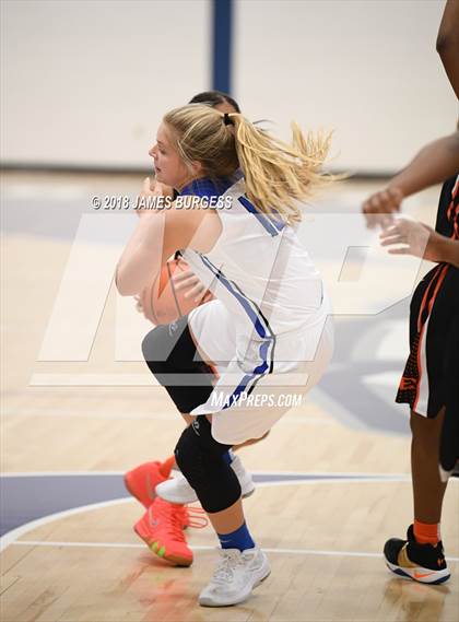 Thumbnail 2 in Ensworth @ Girls Prep photogallery.