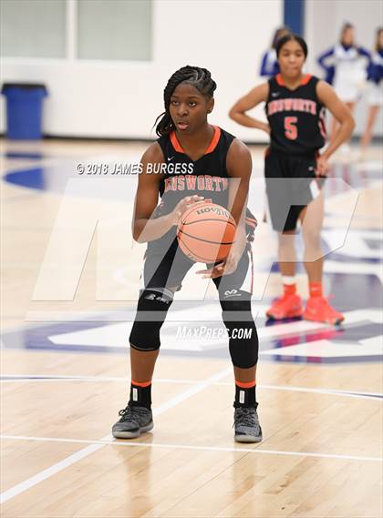 Thumbnail 2 in Ensworth @ Girls Prep photogallery.