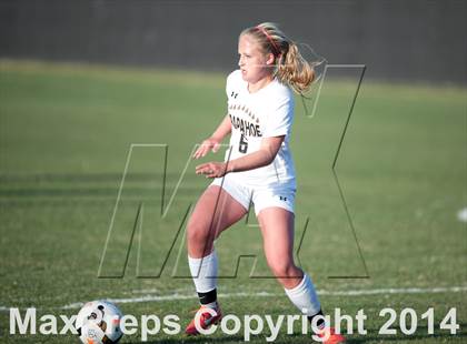Thumbnail 1 in Arapahoe vs. Grandview photogallery.