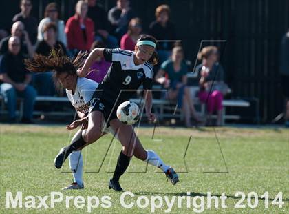 Thumbnail 1 in Arapahoe vs. Grandview photogallery.