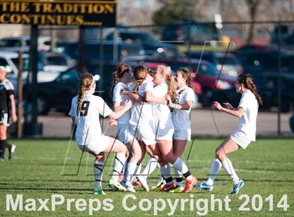 Thumbnail 3 in Arapahoe vs. Grandview photogallery.