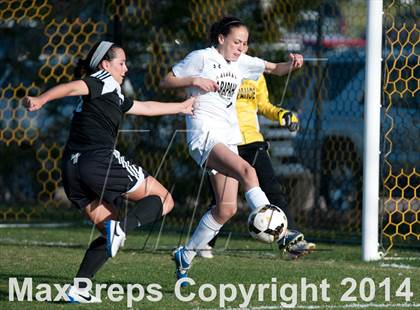 Thumbnail 2 in Arapahoe vs. Grandview photogallery.