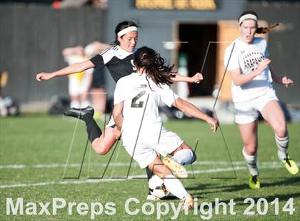 Thumbnail 2 in Arapahoe vs. Grandview photogallery.