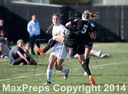 Thumbnail 2 in Arapahoe vs. Grandview photogallery.