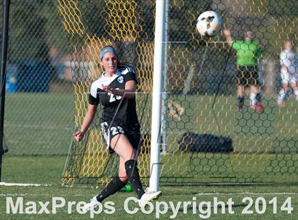 Thumbnail 1 in Arapahoe vs. Grandview photogallery.