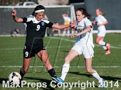 Thumbnail 3 in Arapahoe vs. Grandview photogallery.