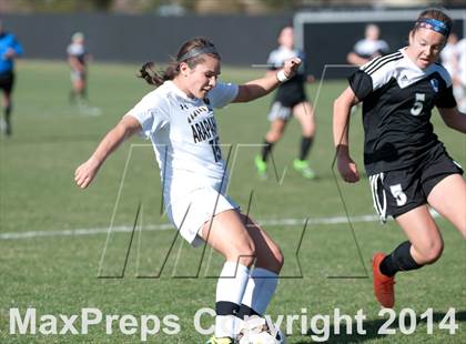 Thumbnail 3 in Arapahoe vs. Grandview photogallery.