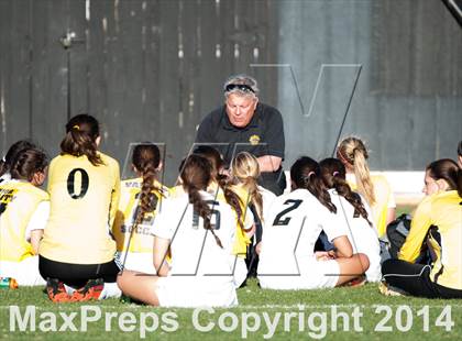 Thumbnail 1 in Arapahoe vs. Grandview photogallery.