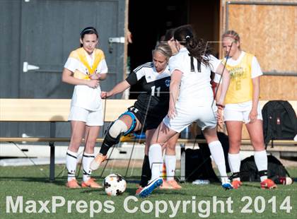 Thumbnail 1 in Arapahoe vs. Grandview photogallery.