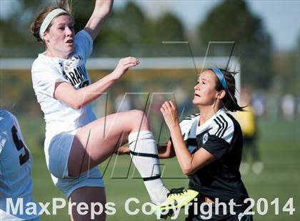 Thumbnail 3 in Arapahoe vs. Grandview photogallery.