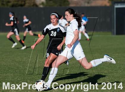 Thumbnail 1 in Arapahoe vs. Grandview photogallery.