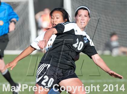 Thumbnail 3 in Arapahoe vs. Grandview photogallery.