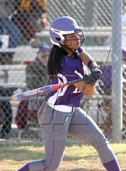 Thumbnail 2 in Gilmer vs. Vernon photogallery.