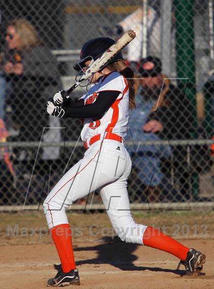 Thumbnail 2 in Gilmer vs. Vernon photogallery.