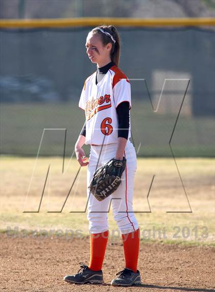Thumbnail 2 in Gilmer vs. Vernon photogallery.