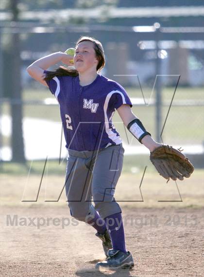 Thumbnail 1 in Gilmer vs. Vernon photogallery.