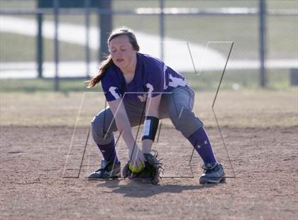 Thumbnail 2 in Gilmer vs. Vernon photogallery.
