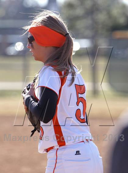 Thumbnail 2 in Gilmer vs. Vernon photogallery.