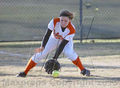 Thumbnail 2 in Gilmer vs. Vernon photogallery.