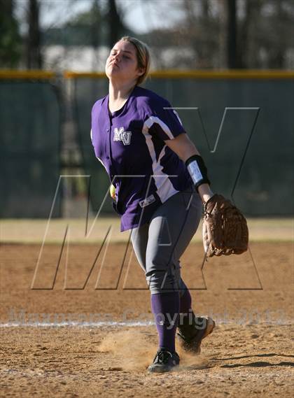 Thumbnail 2 in Gilmer vs. Vernon photogallery.