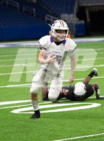 Thumbnail 3 in Refugio vs Holland (Class 2A Division I Quarterfinals) photogallery.