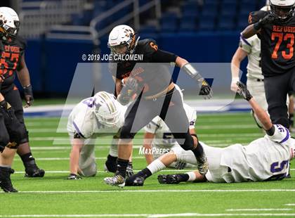 Thumbnail 3 in Refugio vs Holland (Class 2A Division I Quarterfinals) photogallery.