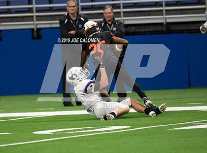 Thumbnail 3 in Refugio vs Holland (Class 2A Division I Quarterfinals) photogallery.