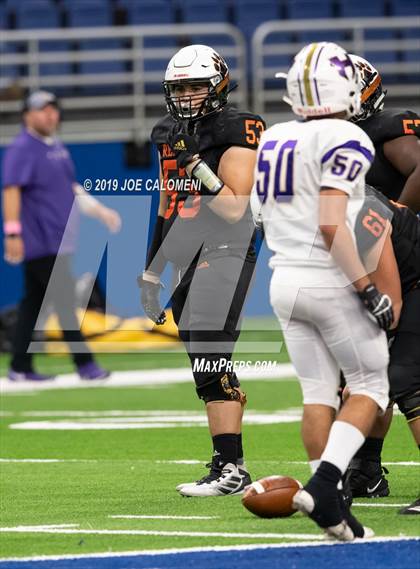 Thumbnail 2 in Refugio vs Holland (Class 2A Division I Quarterfinals) photogallery.