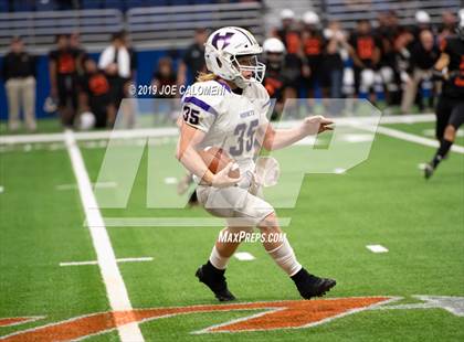 Thumbnail 2 in Refugio vs Holland (Class 2A Division I Quarterfinals) photogallery.