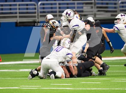 Thumbnail 1 in Refugio vs Holland (Class 2A Division I Quarterfinals) photogallery.