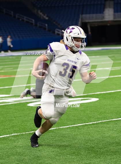 Thumbnail 1 in Refugio vs Holland (Class 2A Division I Quarterfinals) photogallery.