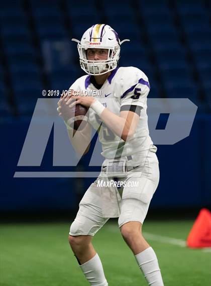 Thumbnail 3 in Refugio vs Holland (Class 2A Division I Quarterfinals) photogallery.