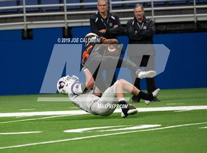 Thumbnail 1 in Refugio vs Holland (Class 2A Division I Quarterfinals) photogallery.