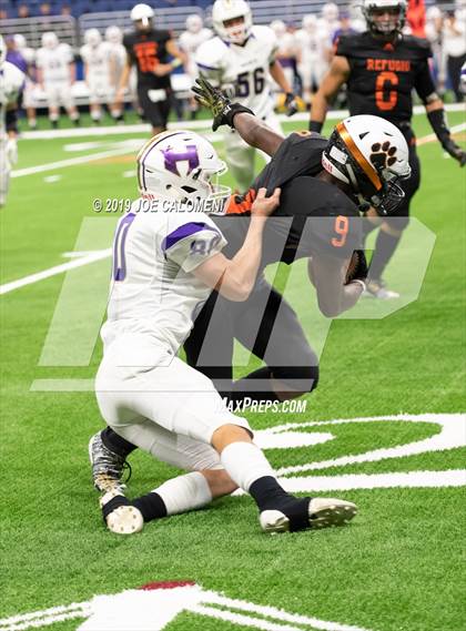 Thumbnail 3 in Refugio vs Holland (Class 2A Division I Quarterfinals) photogallery.