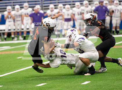 Thumbnail 3 in Refugio vs Holland (Class 2A Division I Quarterfinals) photogallery.