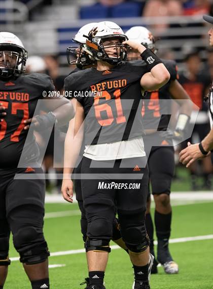 Thumbnail 3 in Refugio vs Holland (Class 2A Division I Quarterfinals) photogallery.