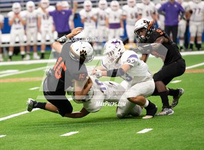 Thumbnail 1 in Refugio vs Holland (Class 2A Division I Quarterfinals) photogallery.