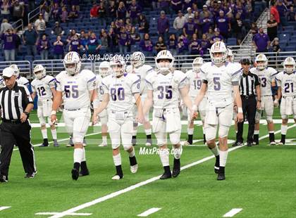 Thumbnail 2 in Refugio vs Holland (Class 2A Division I Quarterfinals) photogallery.