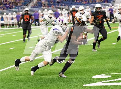Thumbnail 2 in Refugio vs Holland (Class 2A Division I Quarterfinals) photogallery.
