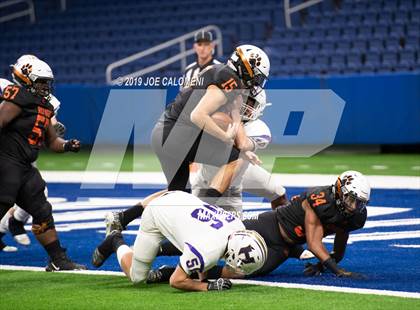 Thumbnail 1 in Refugio vs Holland (Class 2A Division I Quarterfinals) photogallery.