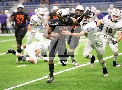 Thumbnail 3 in Refugio vs Holland (Class 2A Division I Quarterfinals) photogallery.