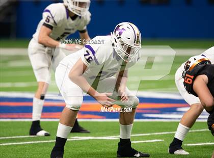 Thumbnail 2 in Refugio vs Holland (Class 2A Division I Quarterfinals) photogallery.