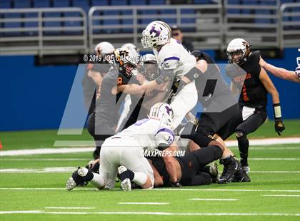 Thumbnail 3 in Refugio vs Holland (Class 2A Division I Quarterfinals) photogallery.