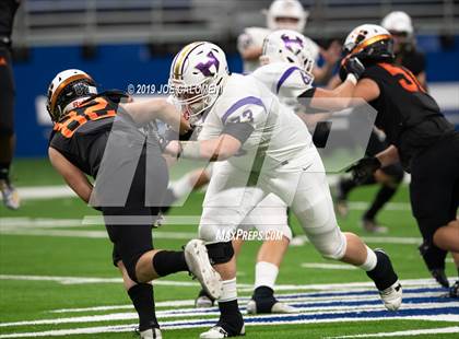 Thumbnail 2 in Refugio vs Holland (Class 2A Division I Quarterfinals) photogallery.